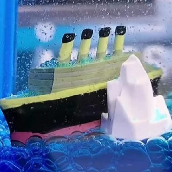 Moving Titanic Liquid Wave Ship